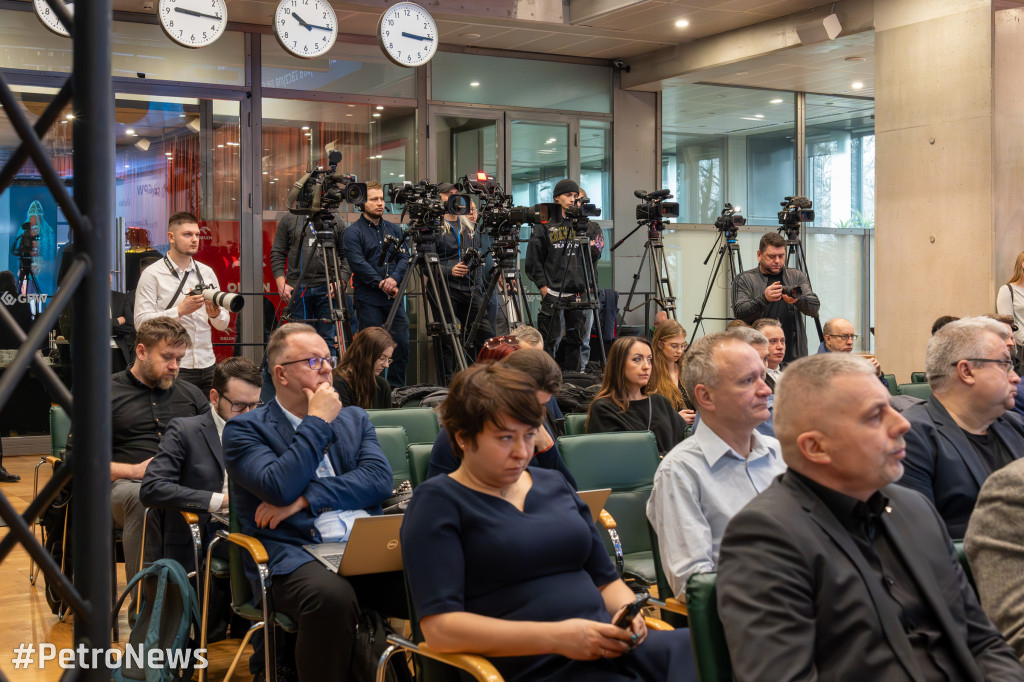 Wysoka dywidenda i wyższy zysk ORLENU