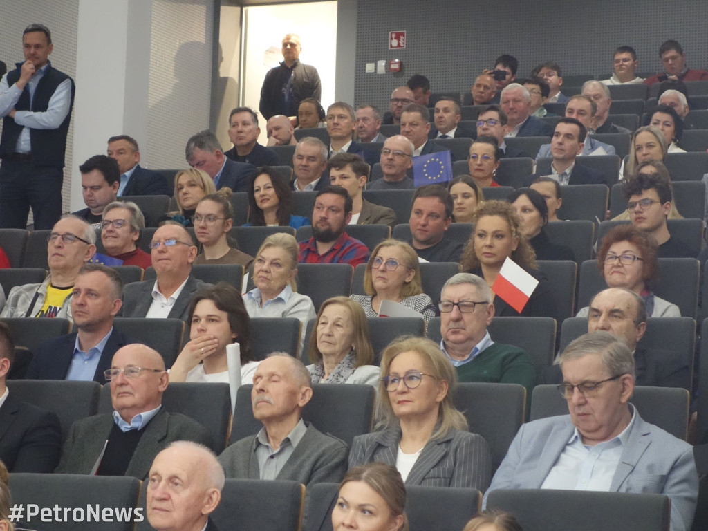 Hołownia w Płocku uderzył w Trzaskowskiego