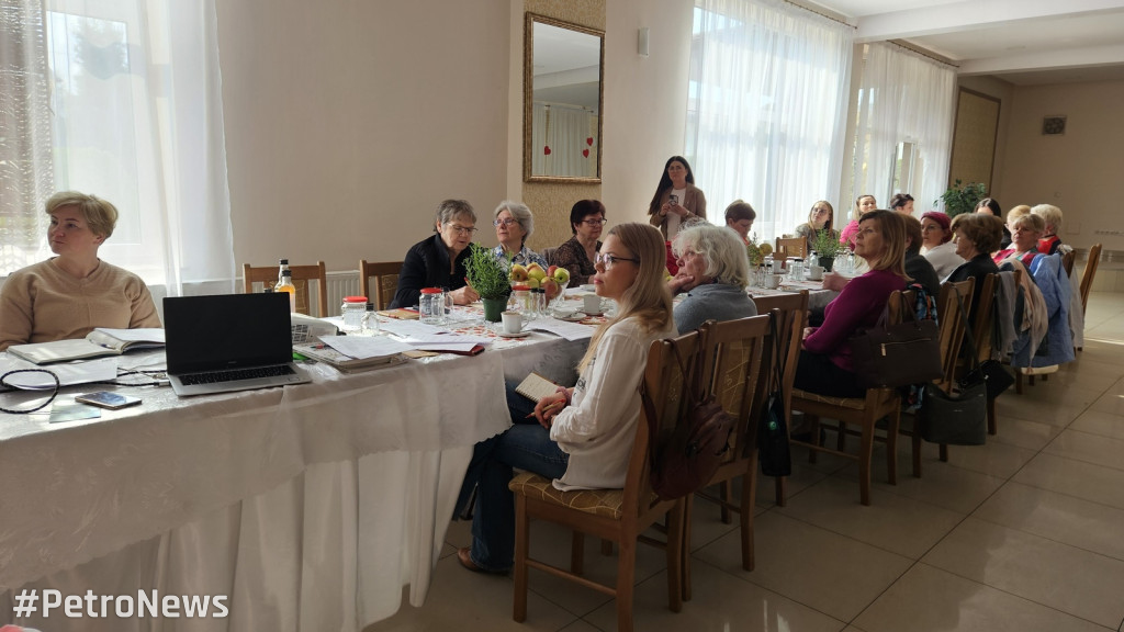 Warsztaty zielarskie w KGW Dobrzykowianki