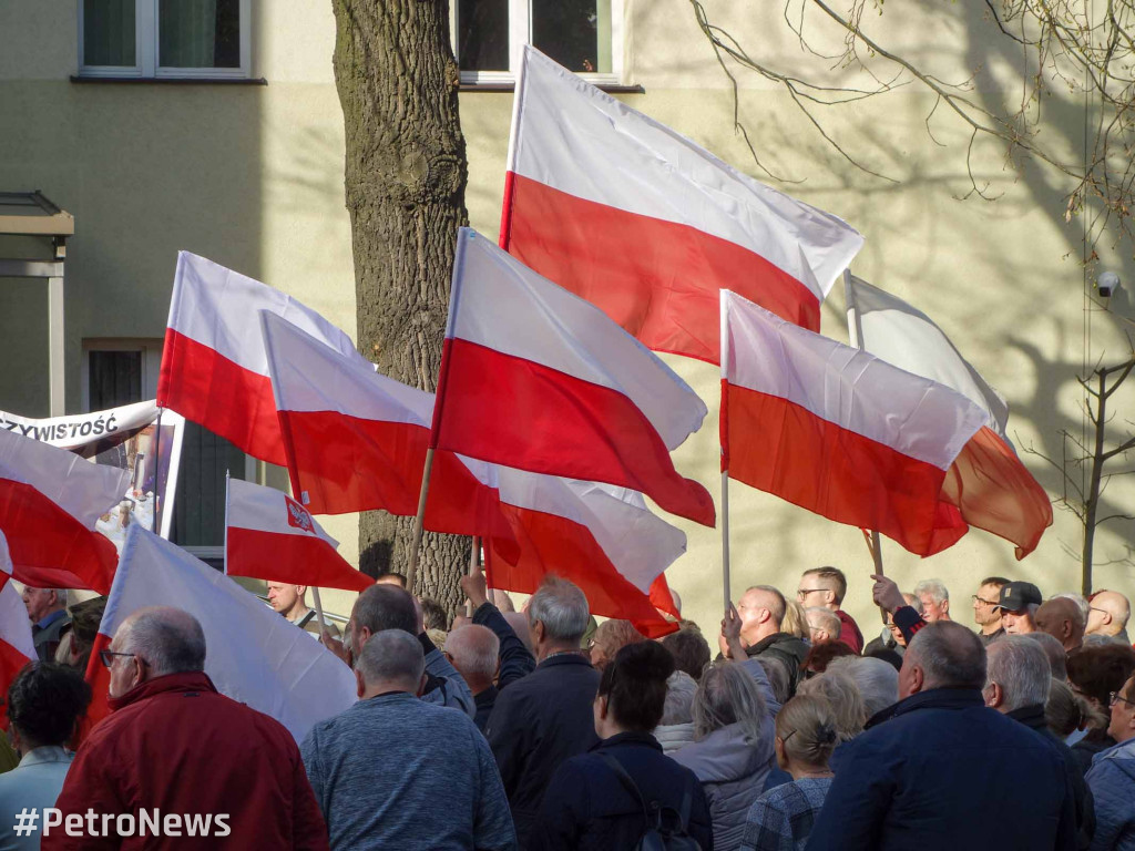 Protest przeciwko nielegalnym imigrantom w Płocku