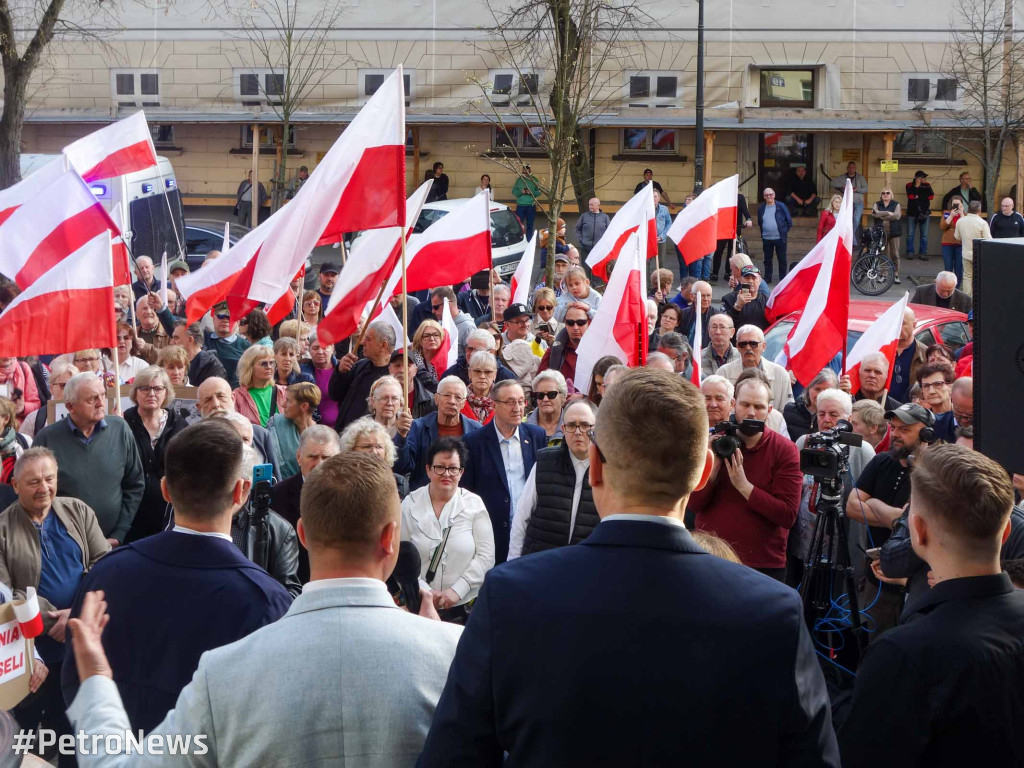 Protest przeciwko nielegalnym imigrantom w Płocku