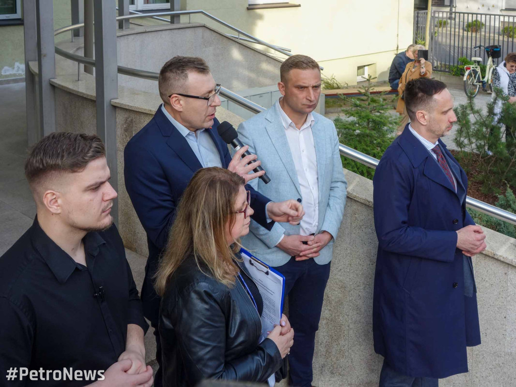Protest przeciwko nielegalnym imigrantom w Płocku