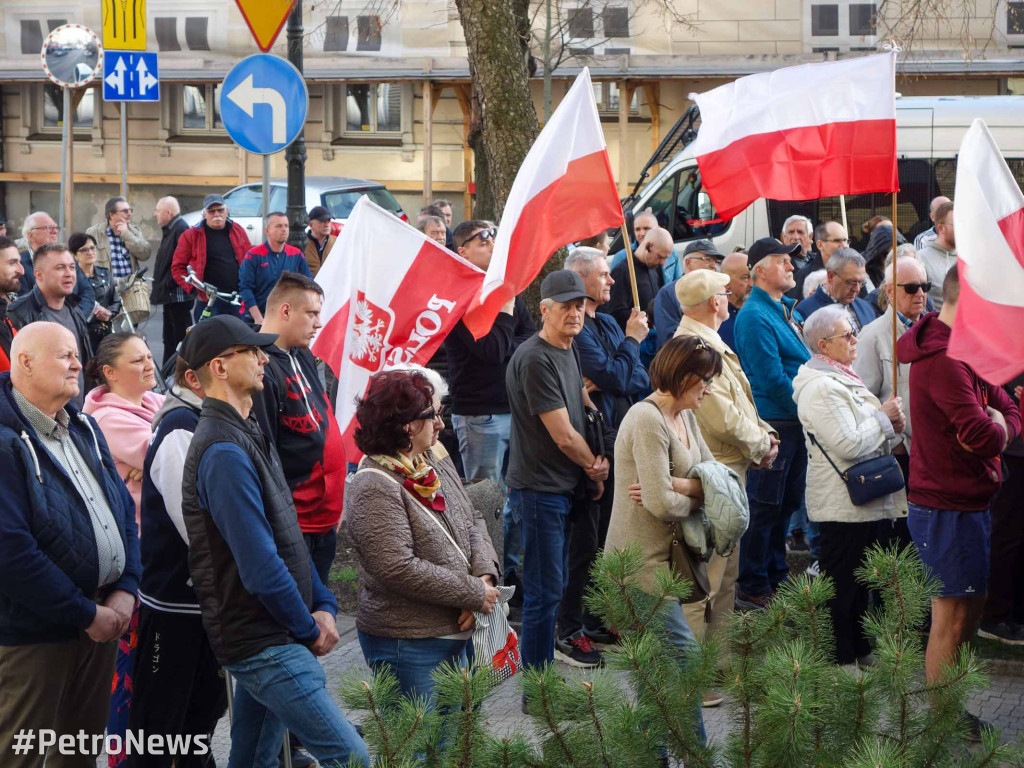 Protest przeciwko nielegalnym imigrantom w Płocku