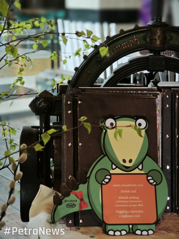 Karczma pod Strzechą ma kelnerkę robota