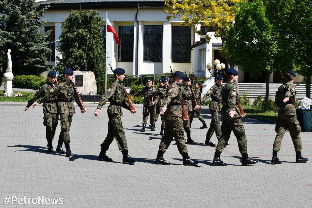 Szkoła kultywuje pamięć płockich strzelców konnych