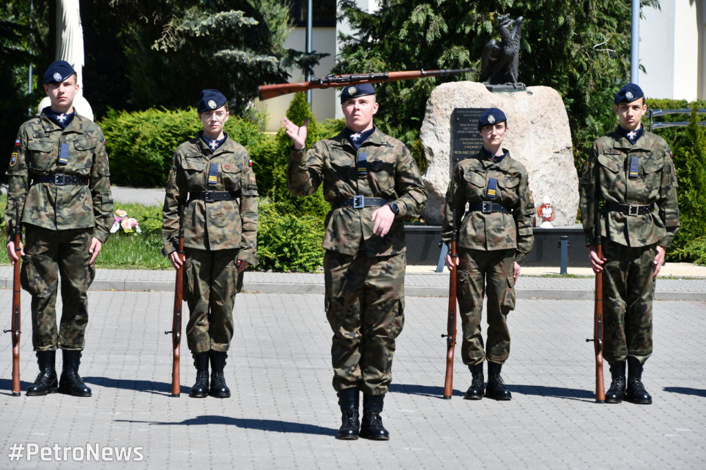 Szkoła kultywuje pamięć płockich strzelców konnych