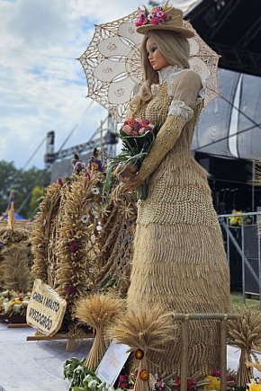 Gorące dożynki powiatowe w Łącku-2248