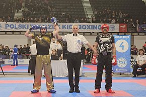 Złoto i brąz na Mistrzostwach Polski w kickboxingu-2656