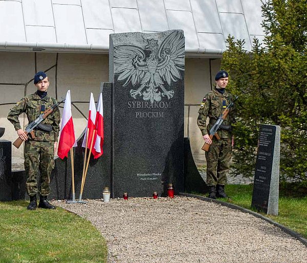 Rocznice napaści ZSRR na Polskę oraz stracenia płocczan-393423