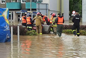 Stan klęski żywiołowej w kolejnych powiatach. Premier zapowiada odbudowę-393460