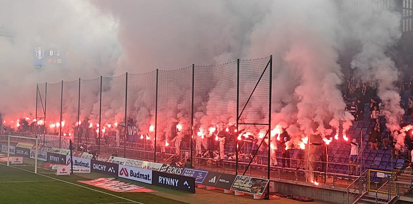 PZPN nałożył karę na Wisłę Płock. Chodzi o zachowanie kibiców - 394528