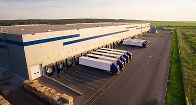 Dlaczego warto studiować transport? Perspektywy zawodowe i rozwój kariery-397804