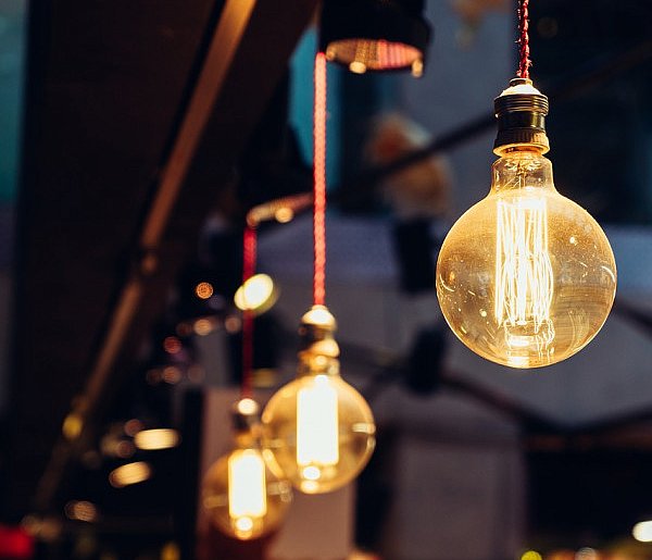 Rząd reaguje na rynek energii. Polacy poczekają dłużej -397790