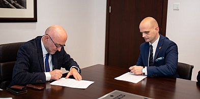  ORLEN przekazał ponad 140 mln zł na remonty dróg w regionie płockim-397836
