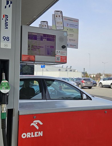 Od dziś na ORLENIE taniej! Jak otrzymać podwójny rabat na paliwo?-397843