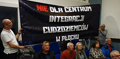 Awantura na Sesji Rady Miasta Płocka. Poszło o cudzoziemców-397910