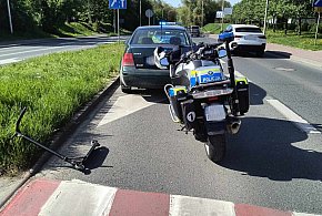 Zderzenie auta z hulajnogą. Nastolatek w szpitalu-397929