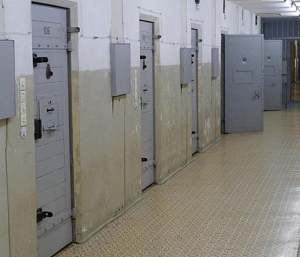 Polska na szczycie niechlubnego rankingu. Chodzi o więźniów-398060