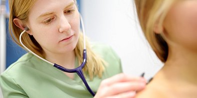 Co dzieje się ze zdrowiem Polaków? Częściej i dłużej korzystamy z L4-398082
