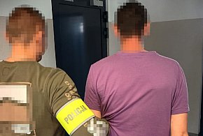 Kompletnie pijany wiózł małe dziecko-398097