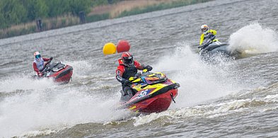 Widowiskowe Mistrzostwa Polski Skuterów Wodnych zakończone [ZDJĘCIA]-398176