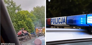 Autem zawisła na barierkach! Poranne zdarzenie w Płocku [FILM, FOTO]-398311