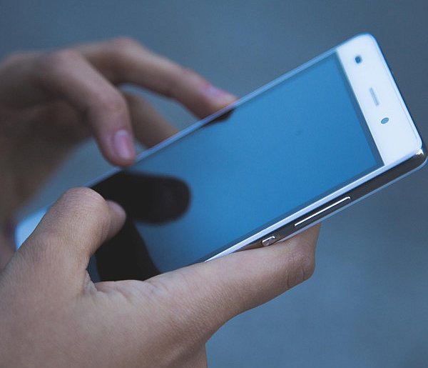 Ostrzeż bliskich! Oszuści podszywają się pod ZUS-398359