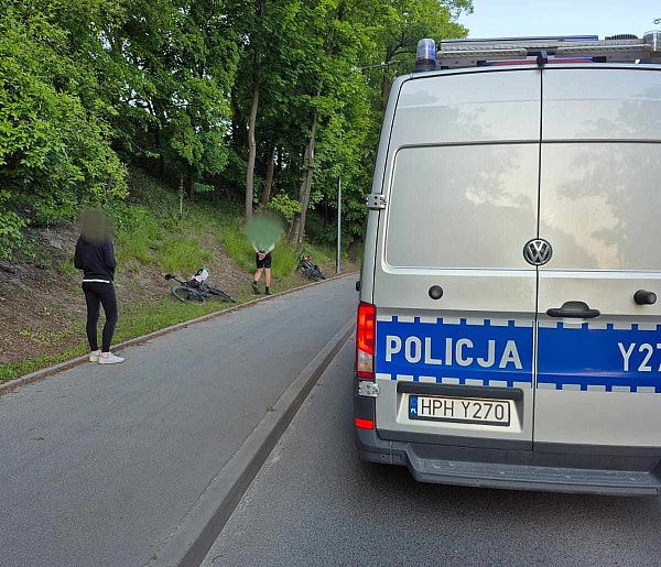 Zderzenie jednośladów w Płocku. Kobieta trafiła do szpitala-398365