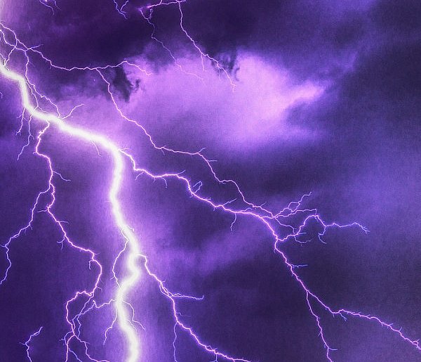 Nadciąga burza. Meteorolodzy wydali ostrzeżenie-398633