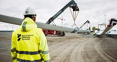 Pierwszy w Polsce terminal instalacyjny dla morskich farm wiatrowych-398747