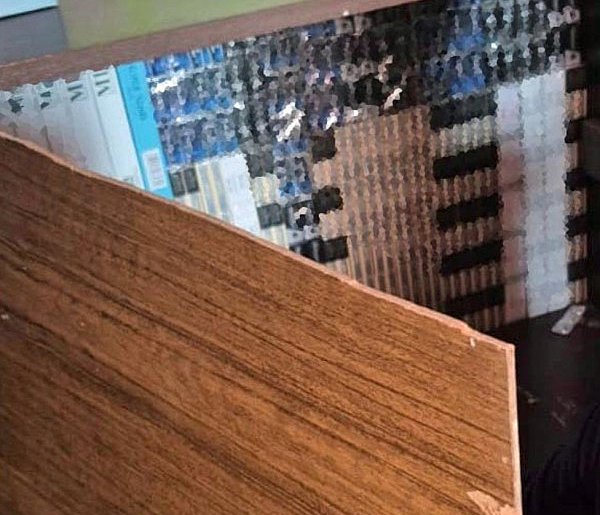 Ogromna ilość nielegalnego tytoniu zabezpieczona przez płockich policjantów-398821