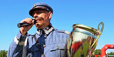 Młodzi piłkarze z całej Polski zagrali w płockim patriotycznym turnieju-398856