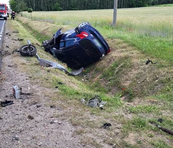 Tragiczny wypadek w powiecie płockim. Nie żyje jedna osoba, dwie są ranne-398867