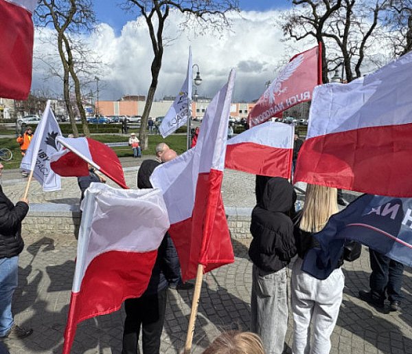 W sobotę zawrze w całej Polsce. Szykują się masowe manifestacje-399375