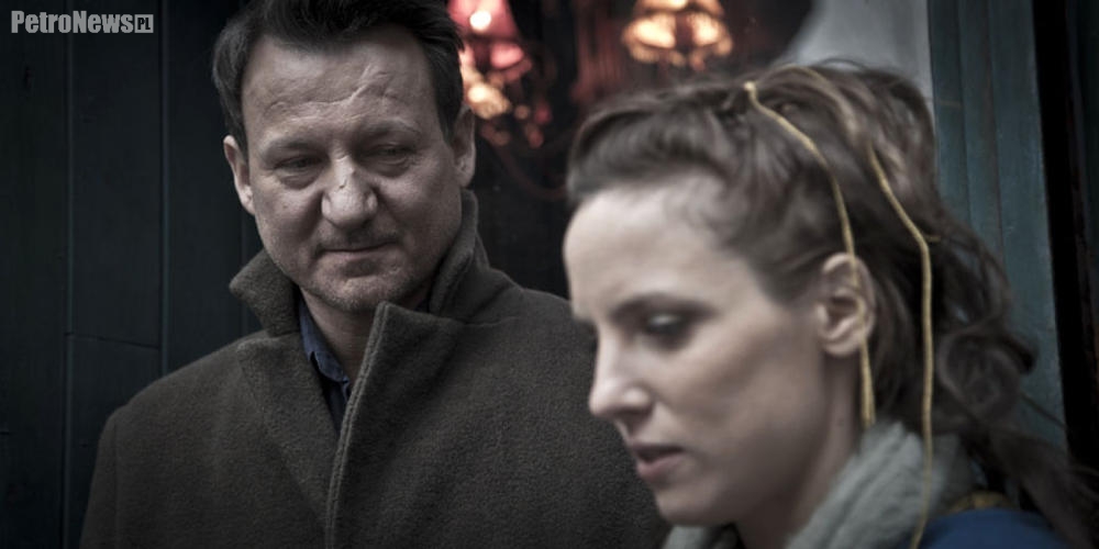 „Pod Mocnym Aniołem” czy… mrocznym?