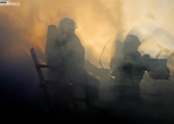 Pożar pod Płockiem. Trwa dogaszanie [ZDJĘCIA]