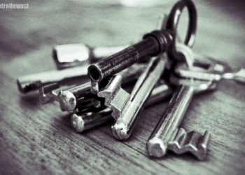 Przynieś stare klucze i kłódki. Pomożesz niewidomym