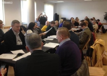 Plocmeralda i Jaśnie Pan Smok, czyli szopka w toku