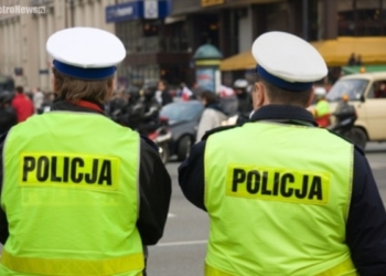 Wypadek pod Płockiem. Ranny kierowca