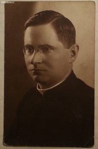 Ks. Józef Ogrodowicz - przedwojenny proboszcz Radzanowa, ofiara obozu koncentracyjnego Dachau (ok 1930)