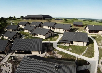 Grunt miasta sprzedany za 1% wartości. Ale Akademii Karate nadal nie ma… Dlaczego?