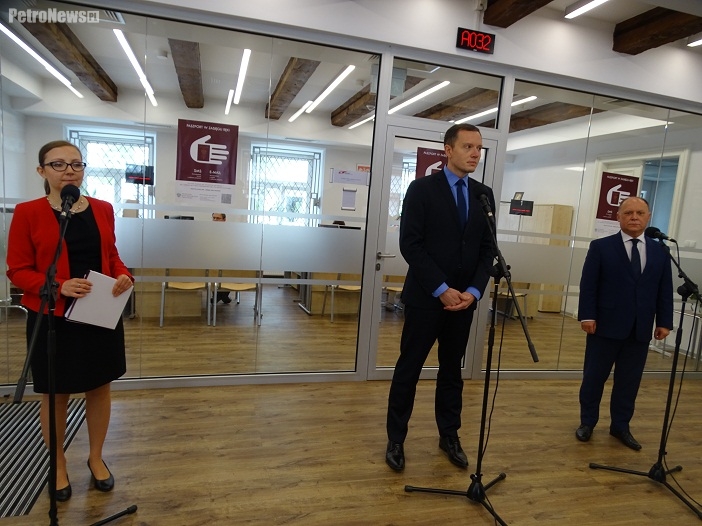 Urząd Wojewódzki wrócił na Kolegialną