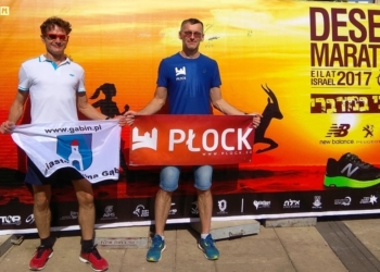 Pobiegli po zamarzniętym jeziorze i po pustyni. Wyczynowi biegacze z Płocka i Gąbina