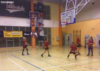 MON-POL przegrał z Politechniką