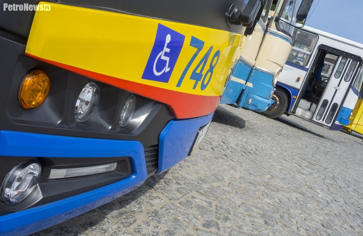 A jednak autobusy niskoemisyjne z projektu będą? Podpisano umowę, choć ratusz twierdził inaczej