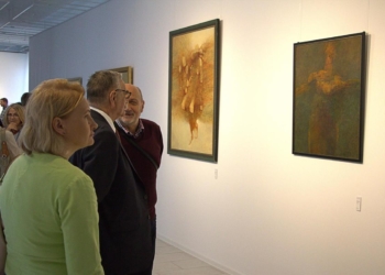 Legendarny Beksiński ponownie w Płockiej Galerii Sztuki