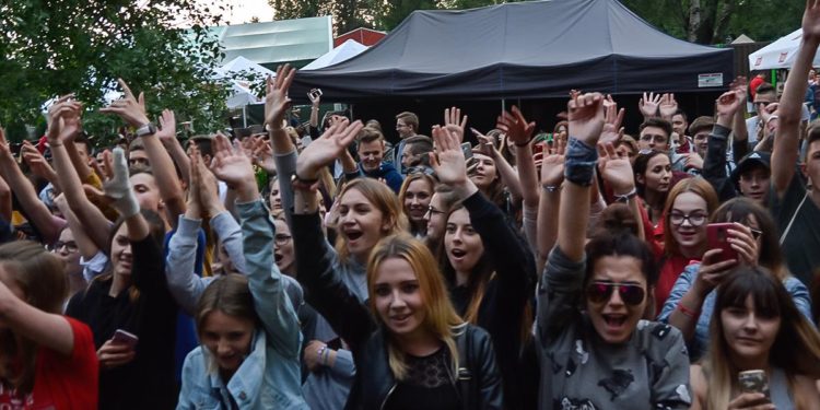 Juwenalia na Bis
