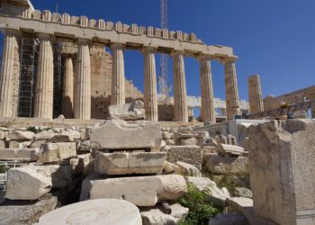 Okiem Robaka: Ateny toną…