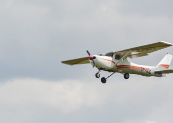 Tłumy na dniu otwartym w płockim aeroklubie