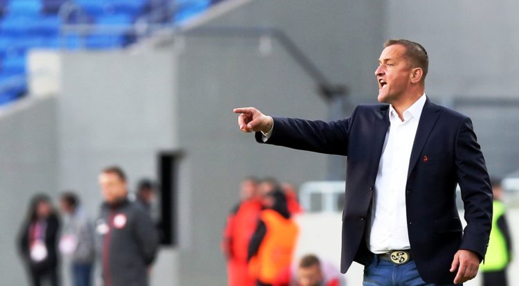 CHORZOW 07.10.2017
SPORT PILKA NOZNA
ELIMINACJE DO MME U19 EURO 2018
POLSKA - BIALORUS
SPORT FOOTBALL
EUROPEAN UNDEU-19 CHAMPIONSHIP 2018 QUALIFYING ROUND
POLAND - BELARUS
NZ. DARIUSZ DZWIGALA TRENER HEAD COACH (POL)
FOT. MICHAL CHWIEDUK / 400mm.pl